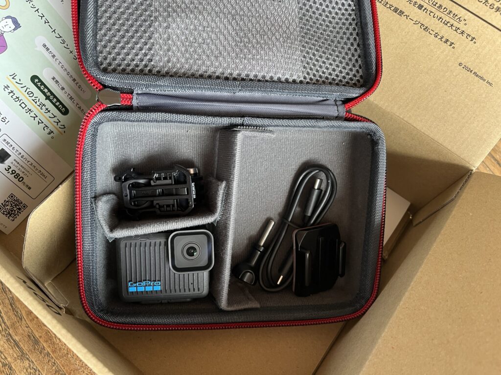 GoProの同梱物と状態|専用ケース入りで安心感あり