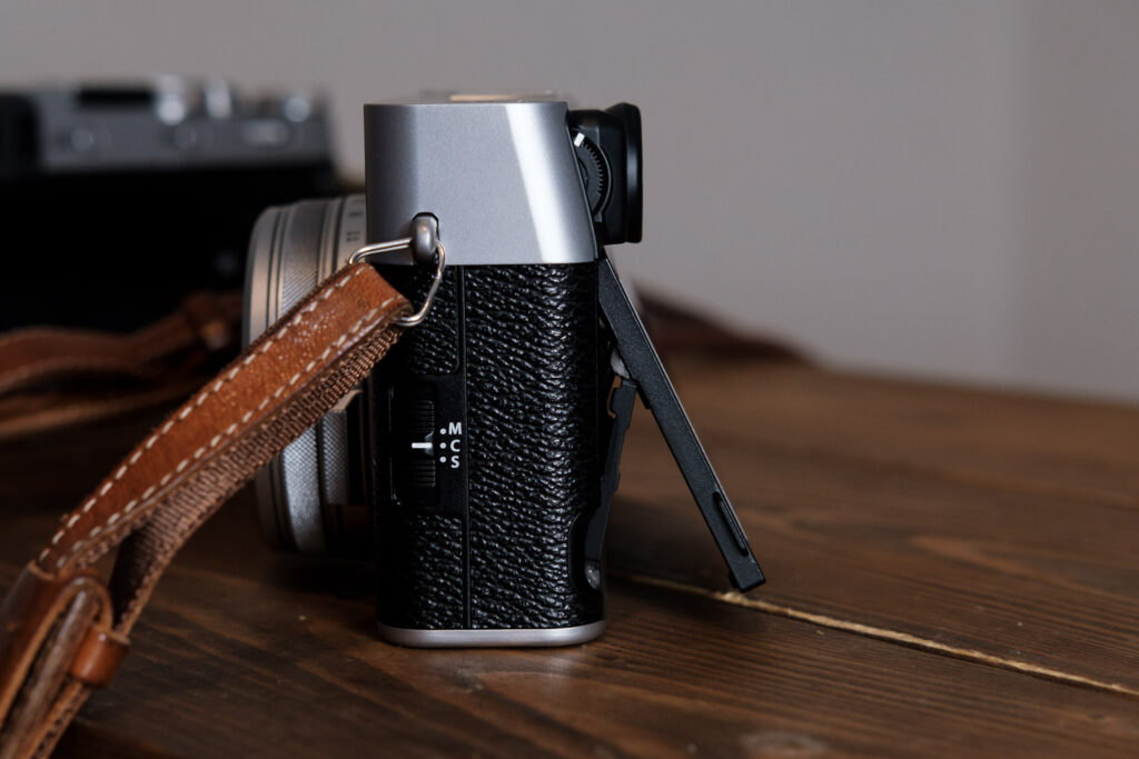 チルト液晶はすごいけど、ちょっと使いにくい