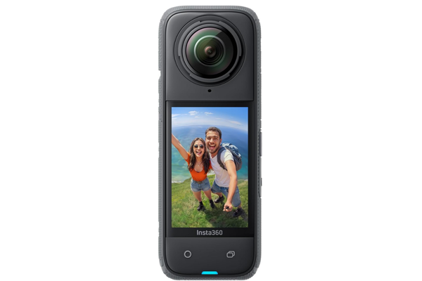 Insta360 X4