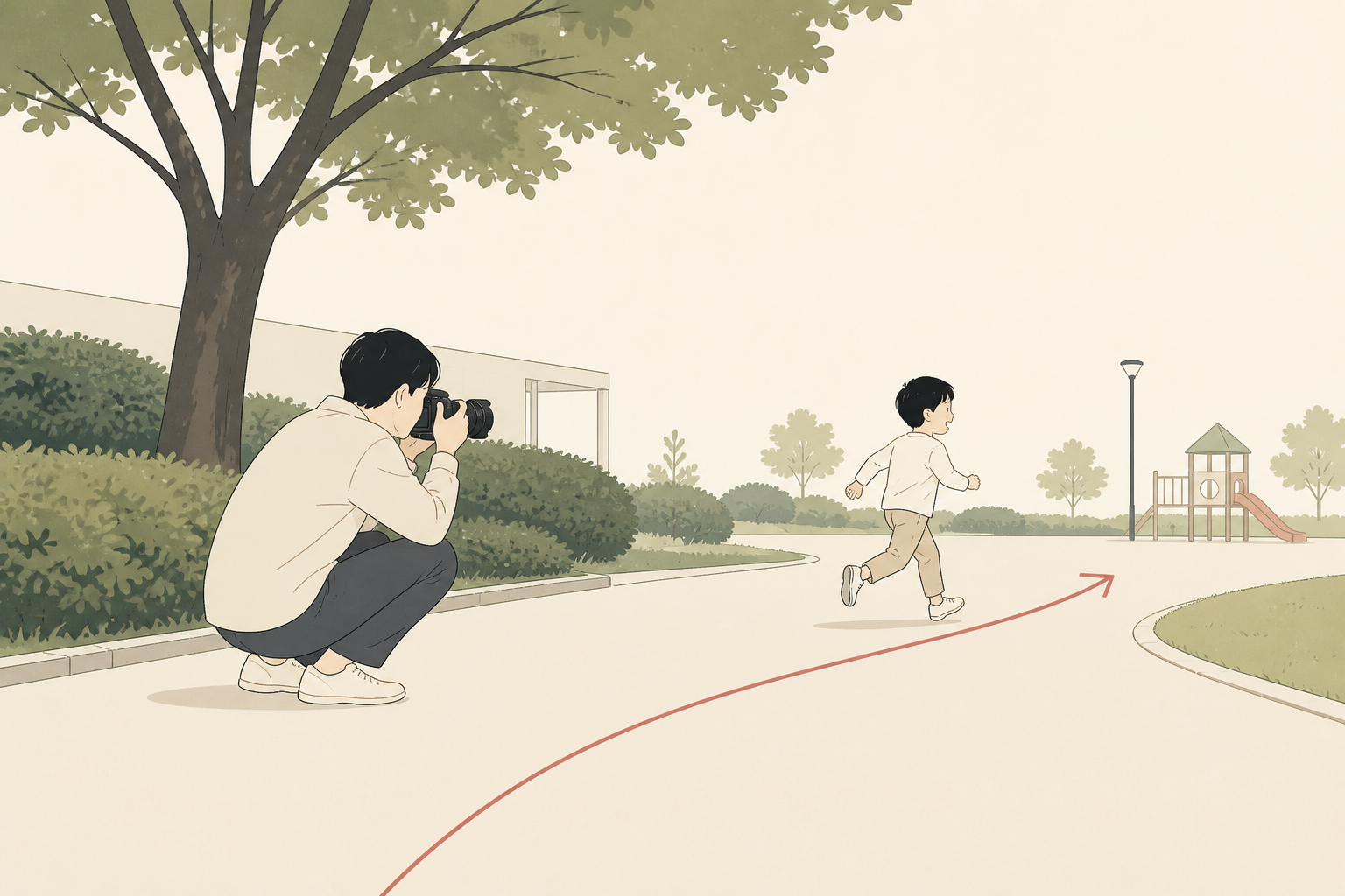 公園で子どもの動きに合わせて距離を取る保護者