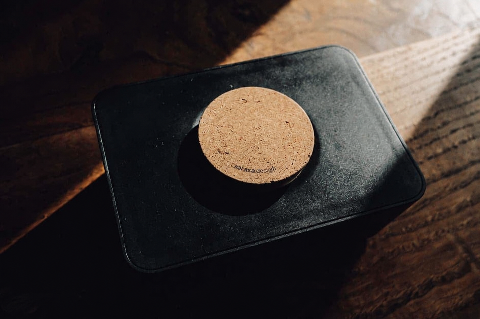 sarasa designのコルクふたケースを上から見た当時の写真